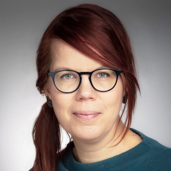 Henkilökuva Sanna Särkelästä